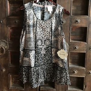 Knox Rose sleeveless dress shirt